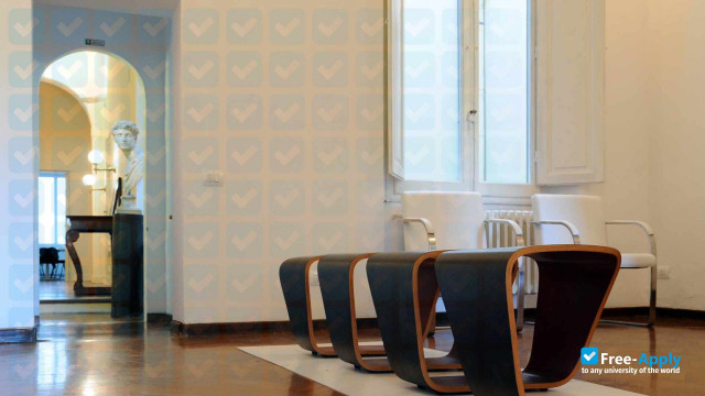 Foto de la Florence Institute of Design International #1
