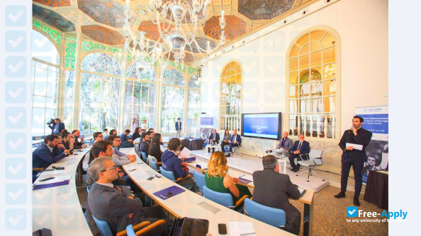 Foto de la LUISS University of Rome #6