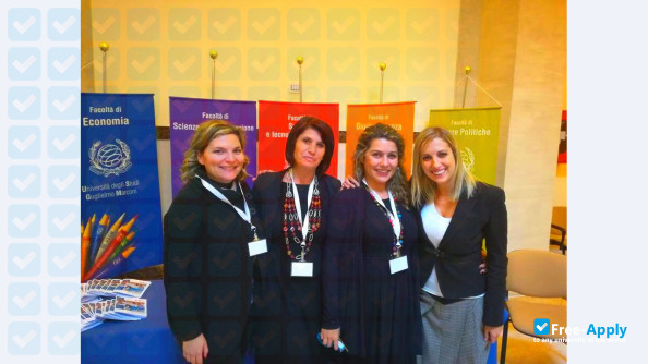 Photo de l’Marconi University #4