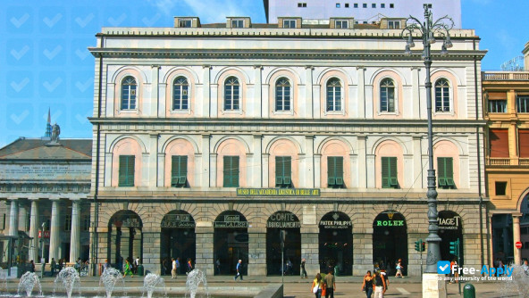Foto de la Genova #3