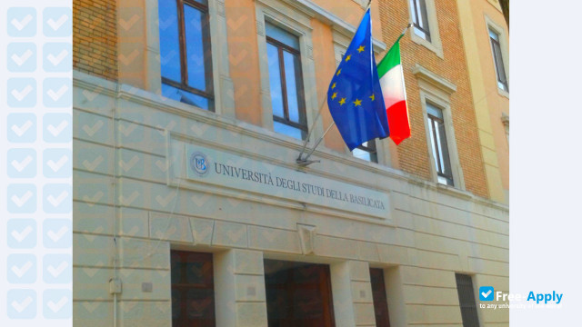 Foto de la University of Basilicata #2