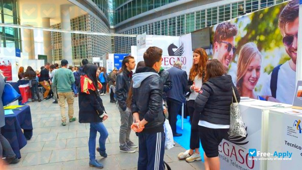 Foto de la Pegaso University of Naples #3