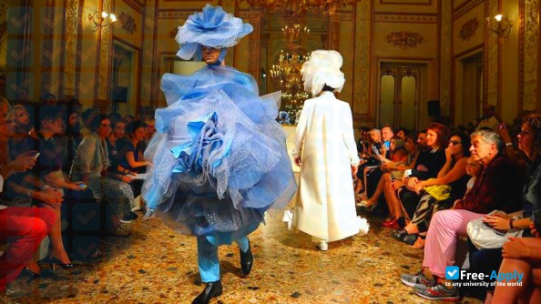 POLIMODA Fashion Design School photo #5