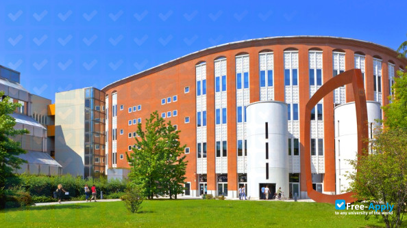 Bocconi University photo #3