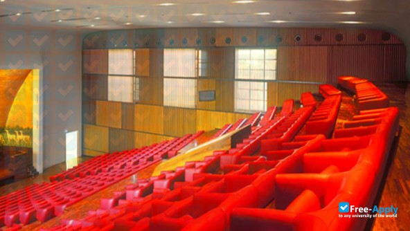 Pontifical Lateran University photo #5