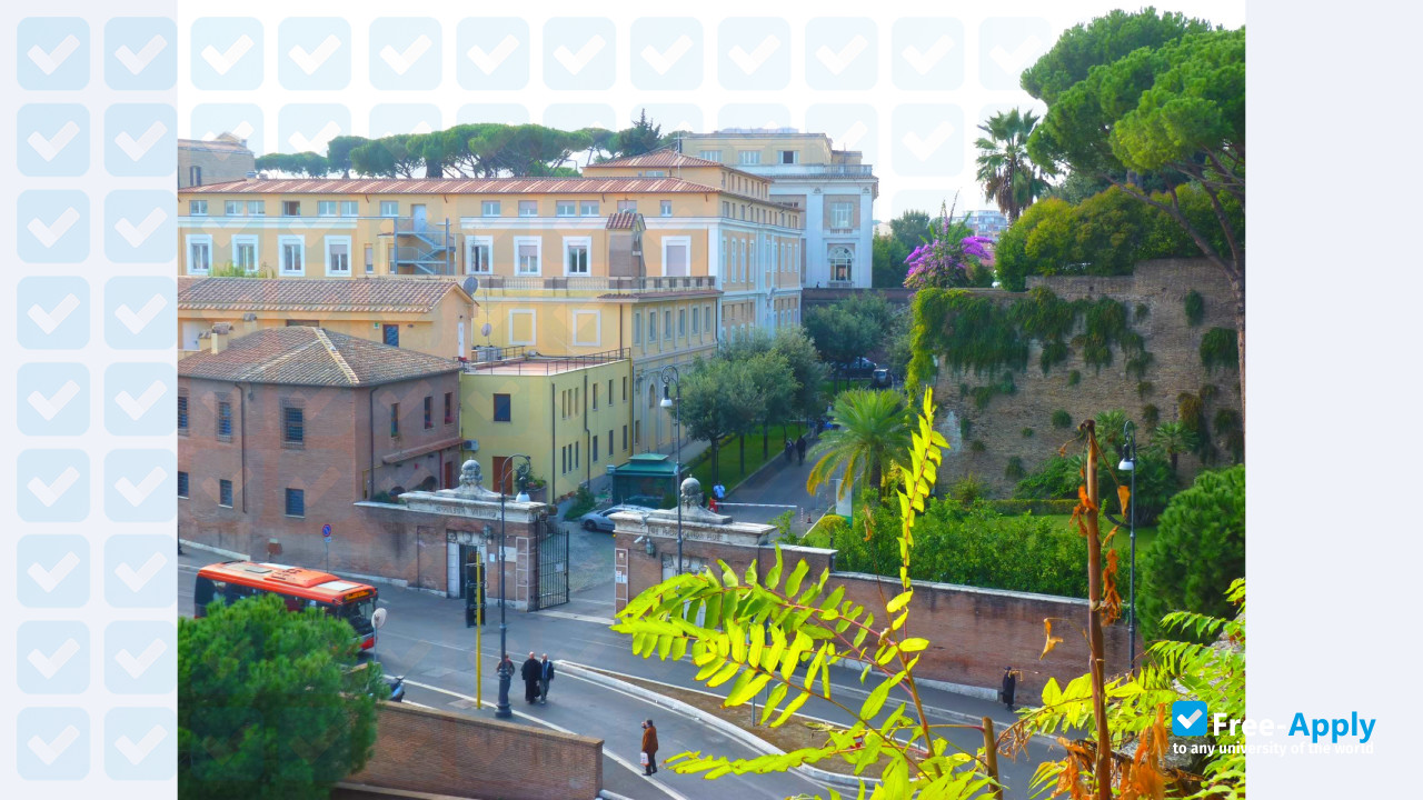 Photo de l’Pontifical Urbanian University #7