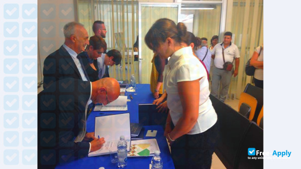 Foto de la Scuola Superiore per Mediatori Linguistici Cuneo #8