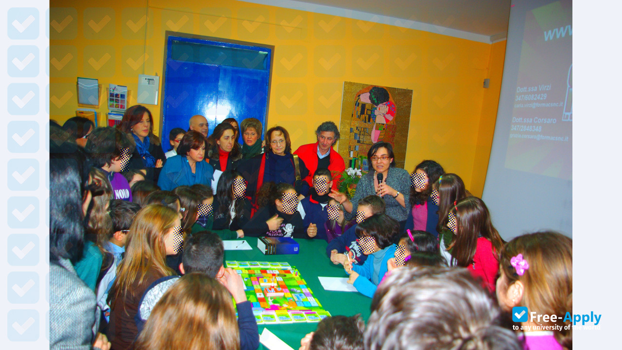 Foto de la School in Caltanissetta, Italy #5