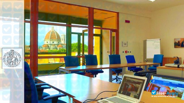 Educational institution in Florence photo #6