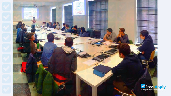 University Carlo Cattaneo photo #7