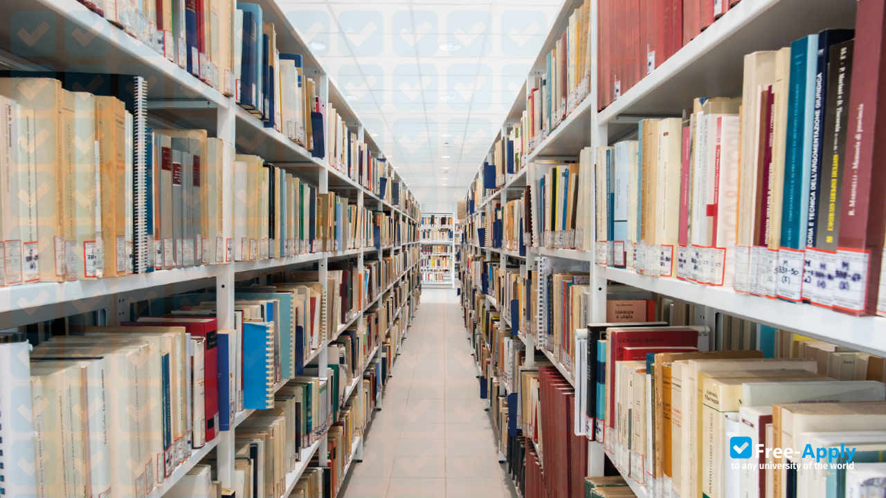 Foto de la University of Rome "Tor Vergata" #29