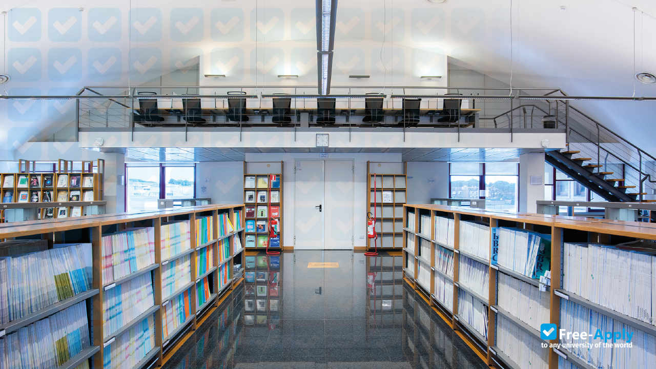 Foto de la University of Rome "Tor Vergata" #27