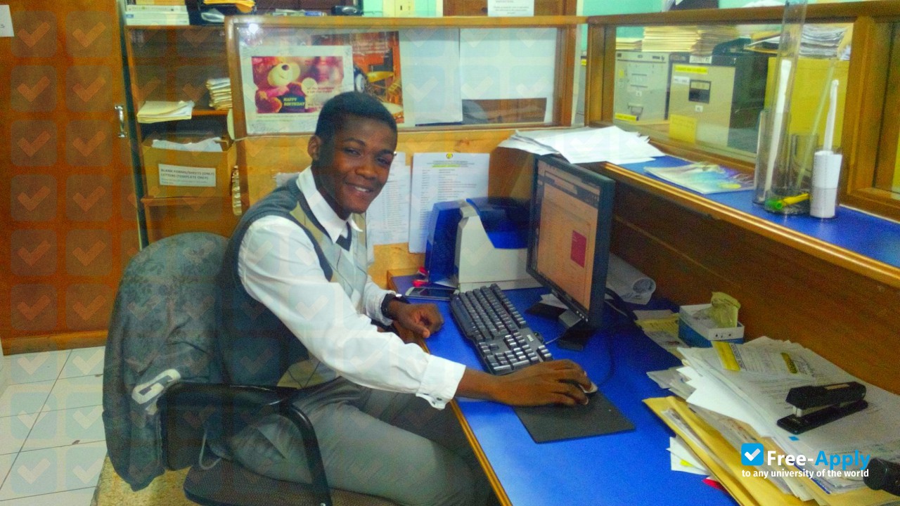 Photo de l’International University of the Caribbean - iuc.edu.jm #2