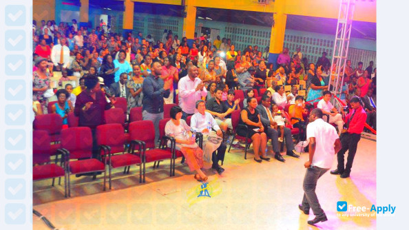 Foto de la Northern Caribbean University
