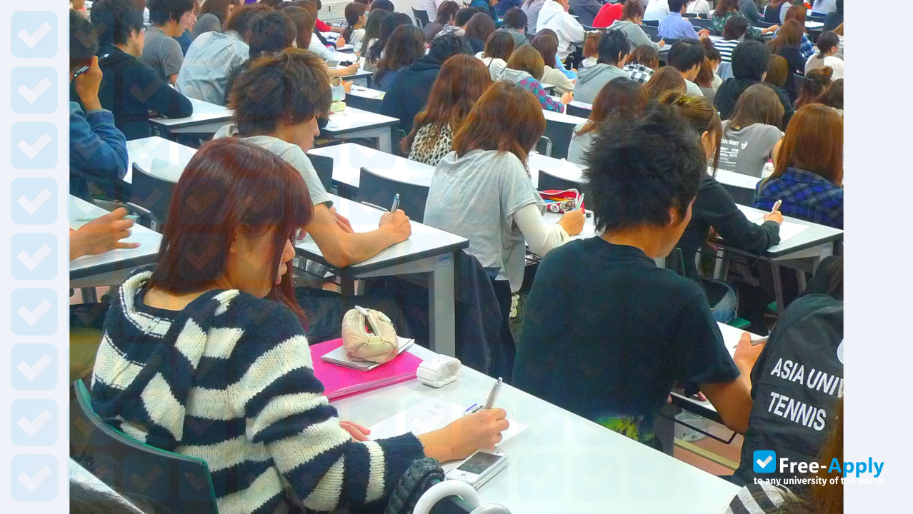 Asia University фотография №8