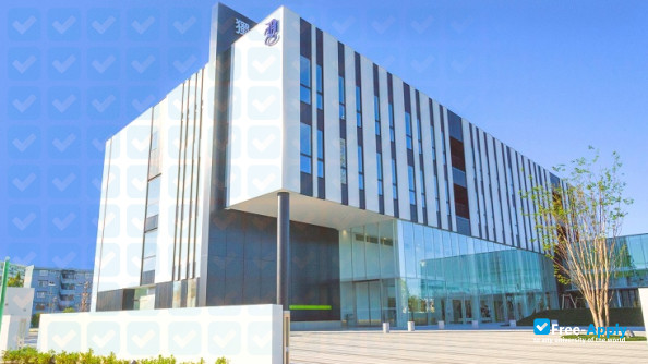 Photo de l’Dokkyo University School of Medicine #6