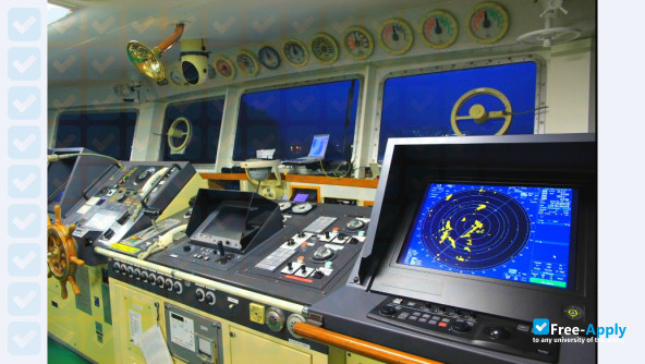 Hiroshima National College of Maritime Technology фотография №7