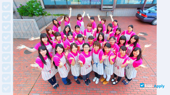 Akikusa Gakuen Junior College photo #3