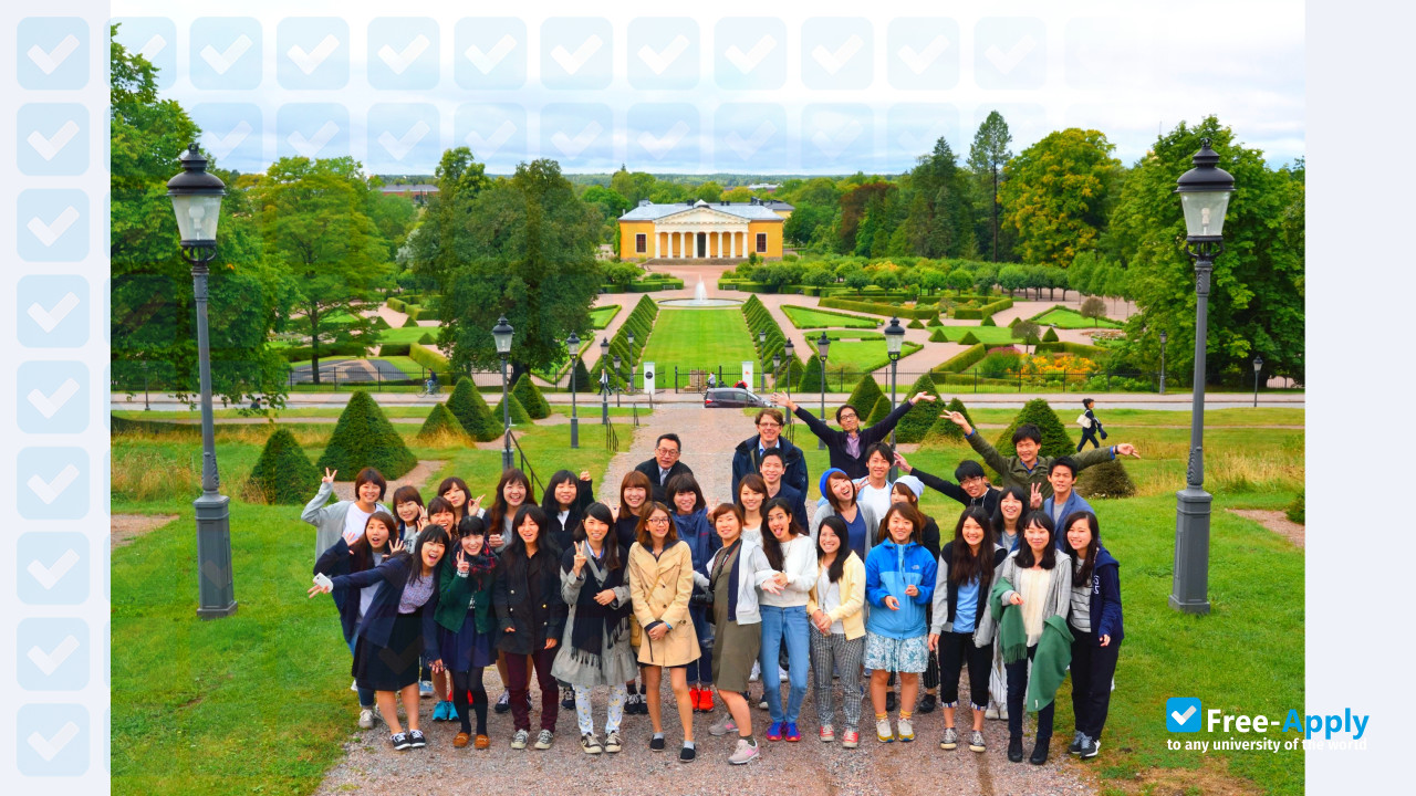 Hosei University фотография №8