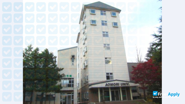 Foto de la Aomori University #9