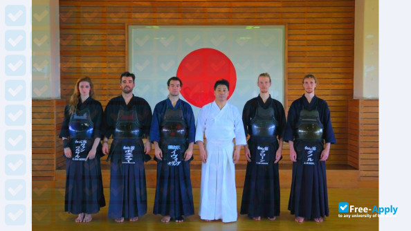 Foto de la International Budo University #3