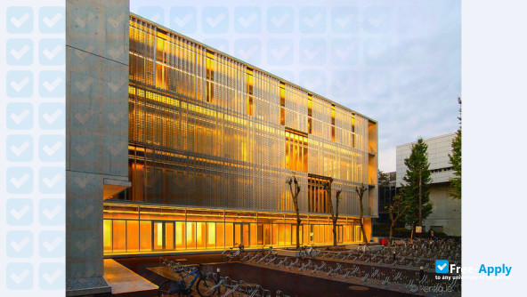 Kogakuin University photo #2