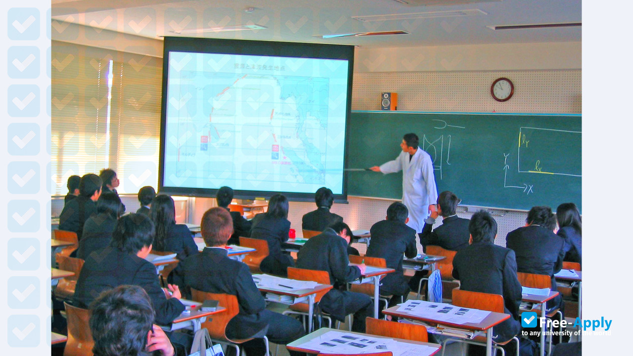 Photo de l’Miyakonojo National College of Technology #3
