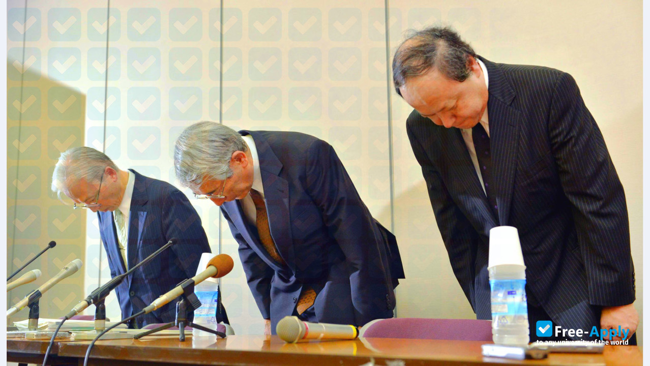 Foto de la Kyoto Prefectural University of Medicine #11