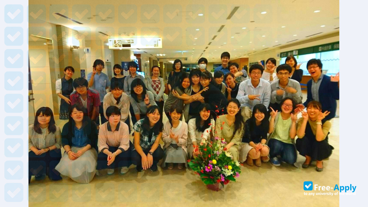 Foto de la Kyoto Prefectural University of Medicine #6