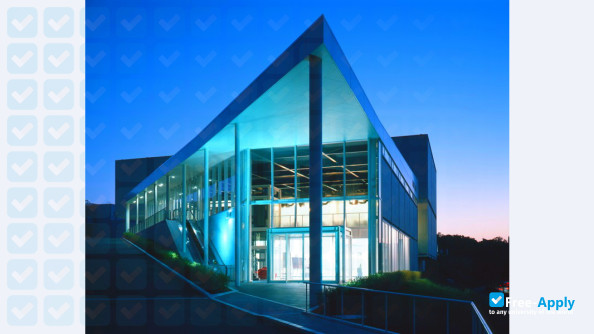 Photo de l’Kobe Design University #11