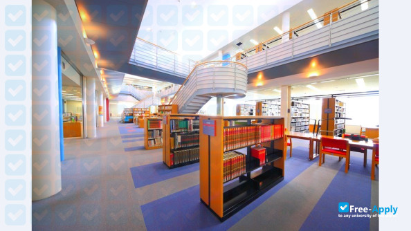 Miyazaki Sangyo-Keiei University photo #11