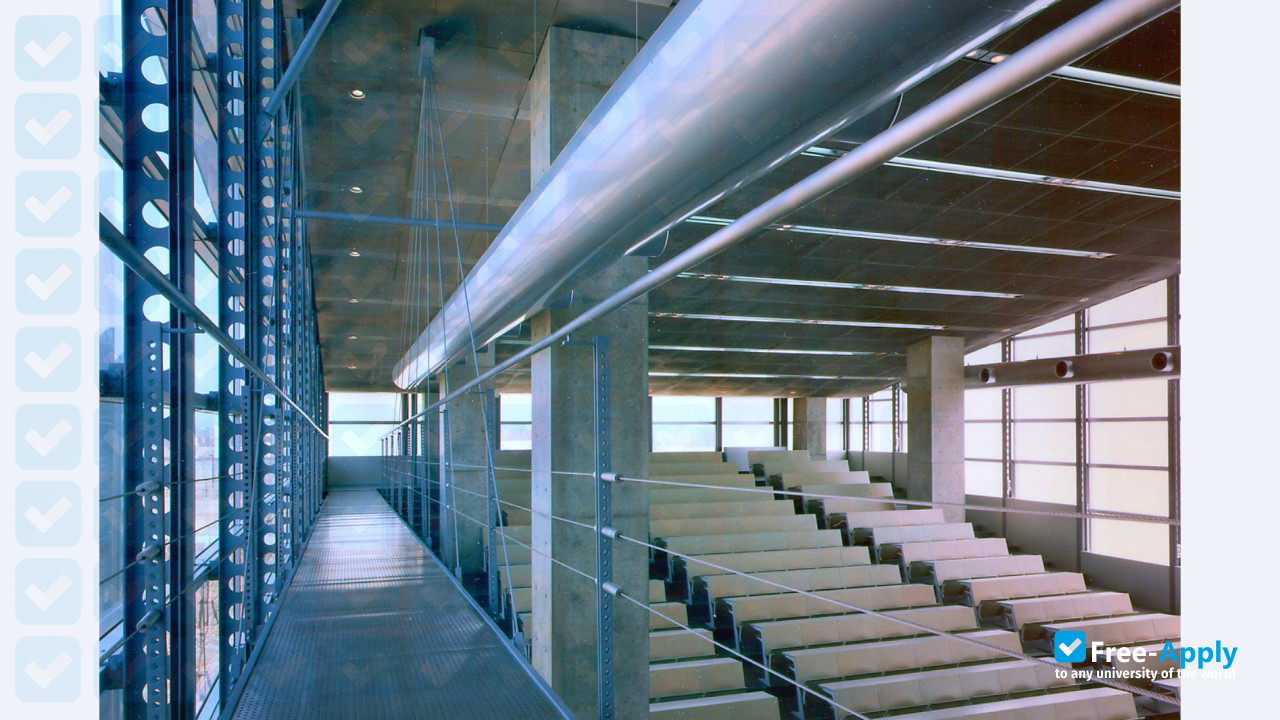 Nagaoka Institute of Design фотография №4