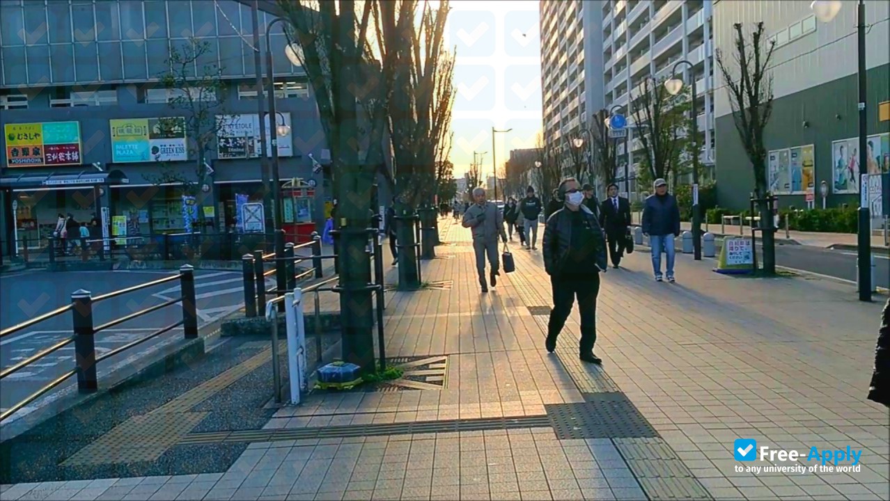 Foto de la Dokkyo University #6