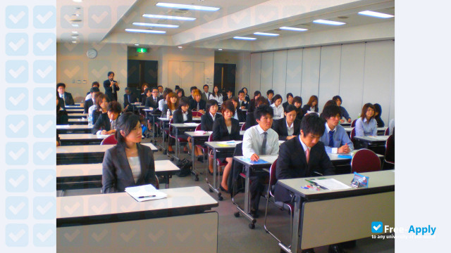 Foto de la Kobe International University #4