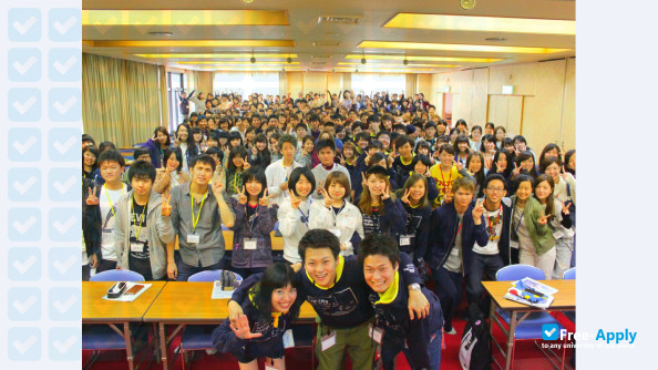 Foto de la Kyushu Lutheran College #1