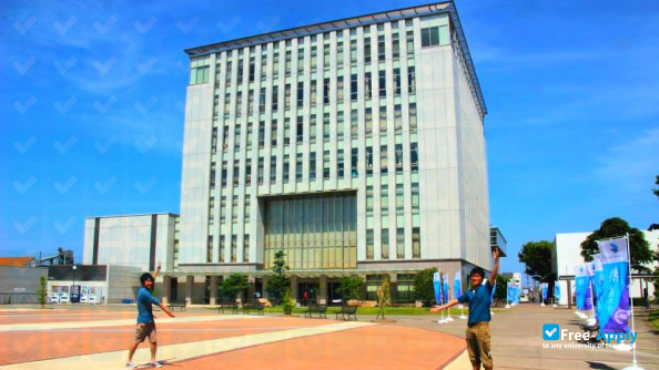 Gifu Shotoku Gakuen University photo #5