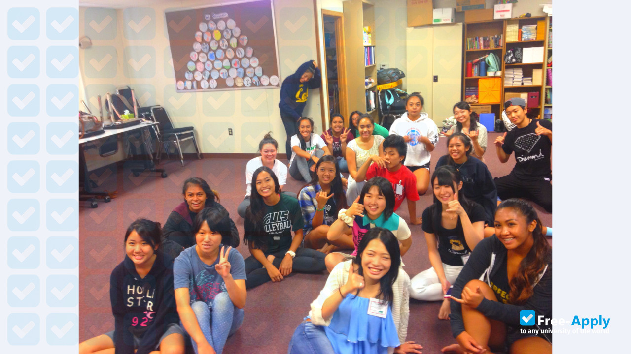 Nishi nippon Junior College photo #3