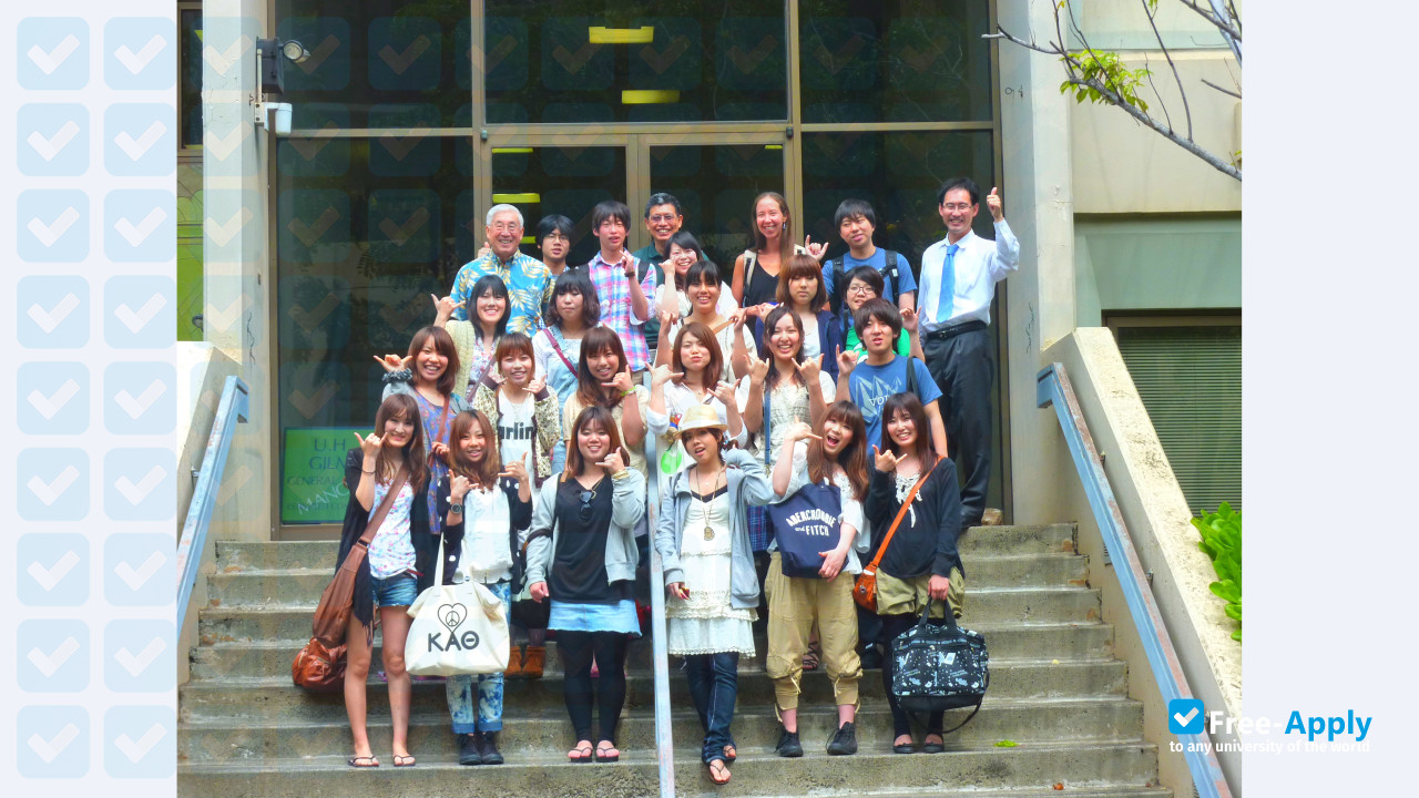 Soka University фотография №4