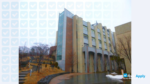 Sendai Shirayuri Women's College photo #8