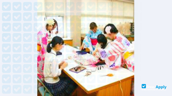 Foto de la Higashi Chikushi Junior College #4