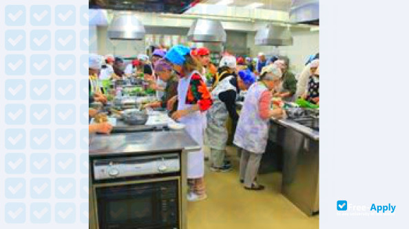 Foto de la Higashi Chikushi Junior College #20