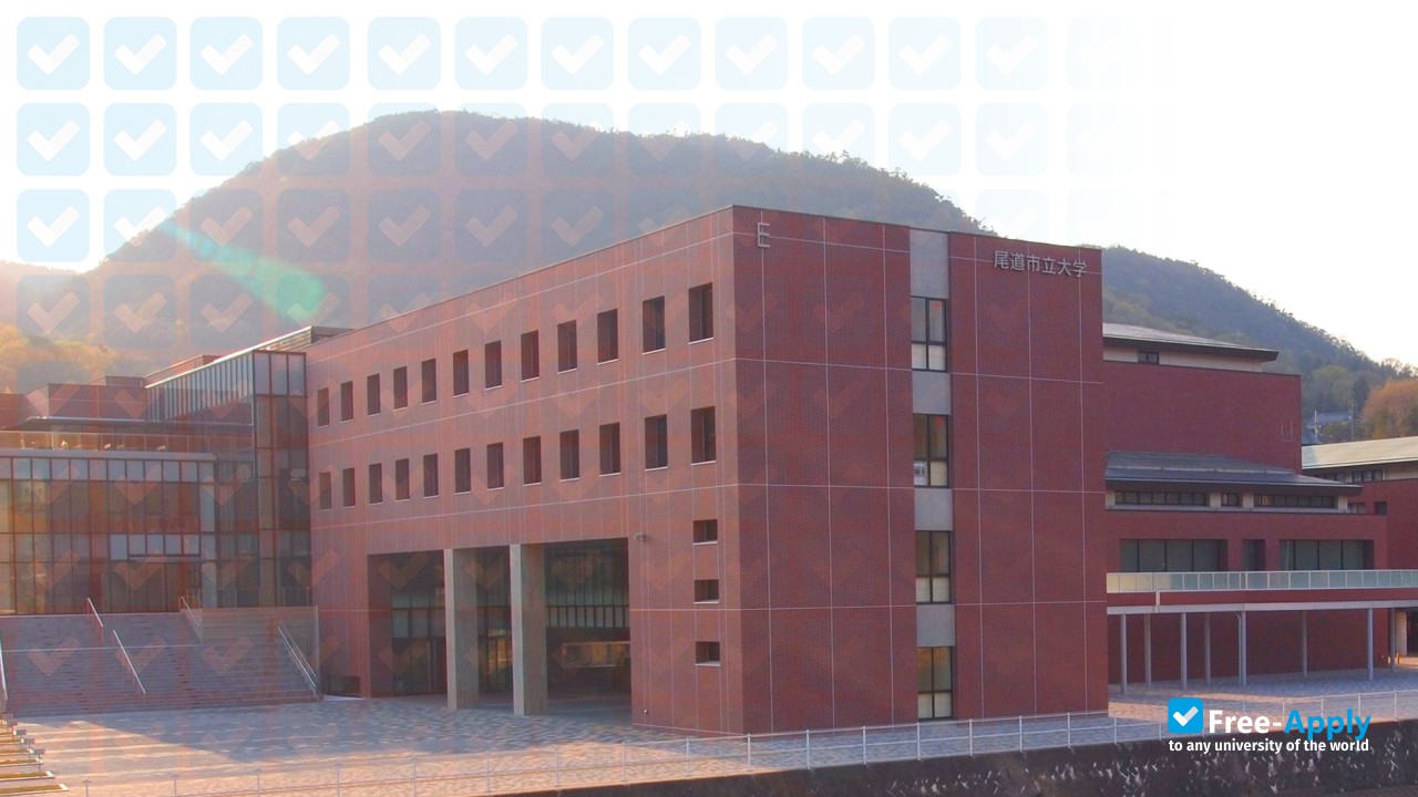 Onomichi City University photo #11