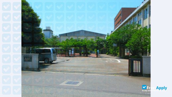 Foto de la Toyama University of International Studies #3