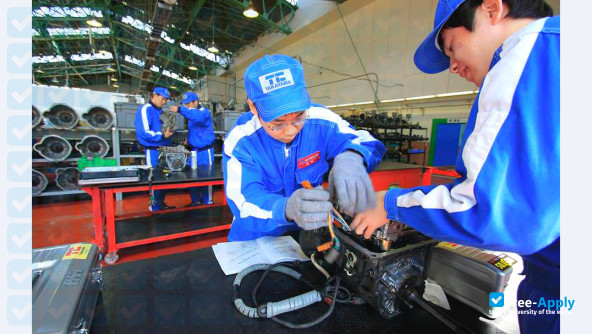 Takayama College of Car Technology photo #5