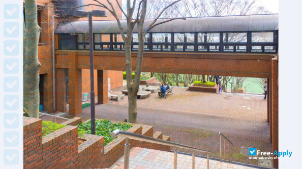 Osaka International University фотография №2