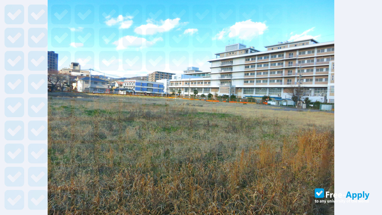 Osaka Medical College photo #11