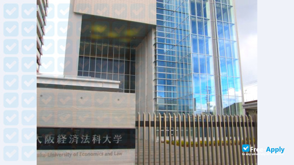 Foto de la Osaka University of Economics and Law #7