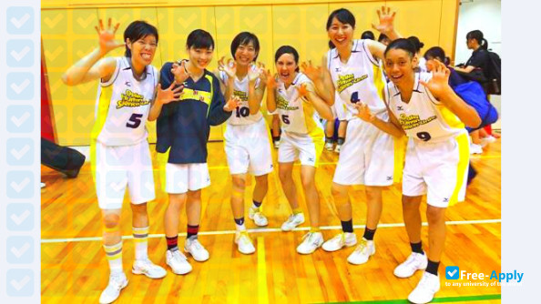 Foto de la Osaka University of Human Sciences #5