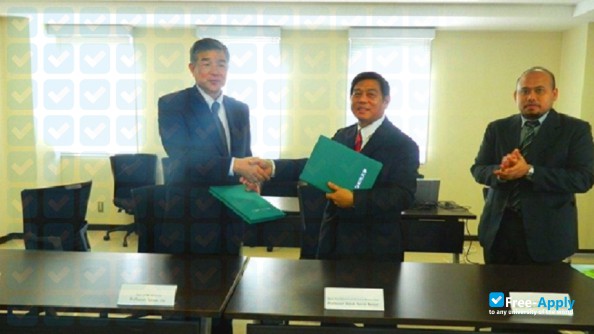 Photo de l’Wako University #1