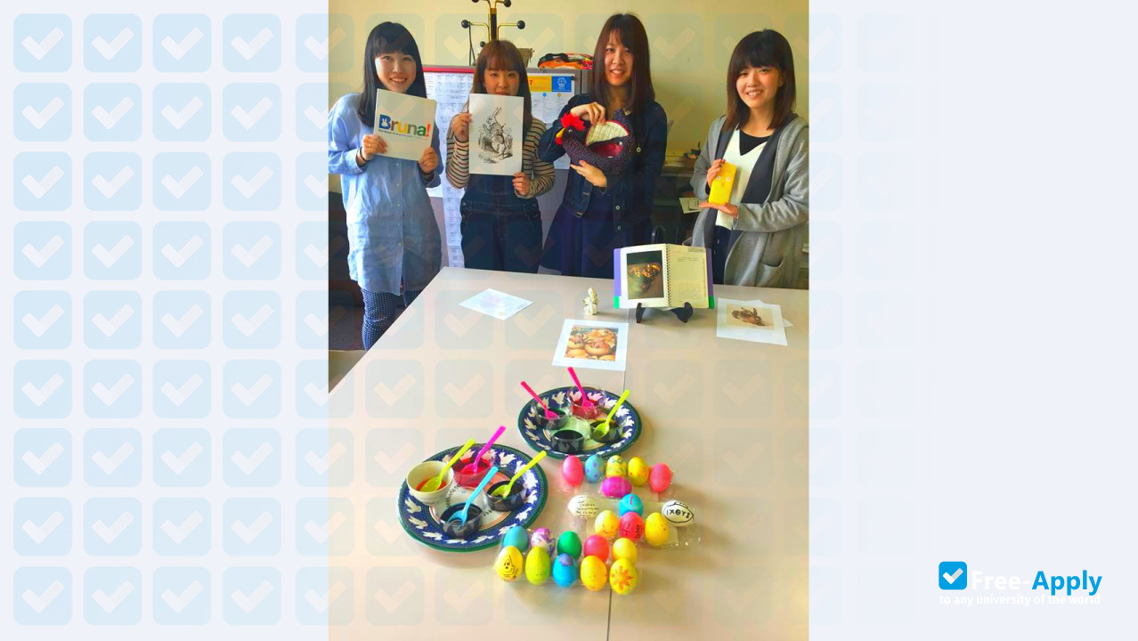 Yamanashi Eiwa University фотография №4